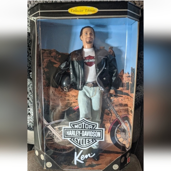 Barbie & Ken Harley Davidson Collector Limited Edition Doll Set 1998 New in Box. - Picture 6 of 15